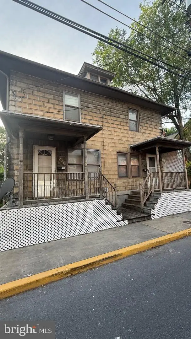 226 N Spring St, Martinsburg, WV 25401 - #2