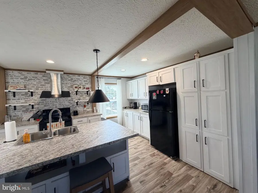 320 Valentine Dr, Martinsburg, WV 25405 - #2