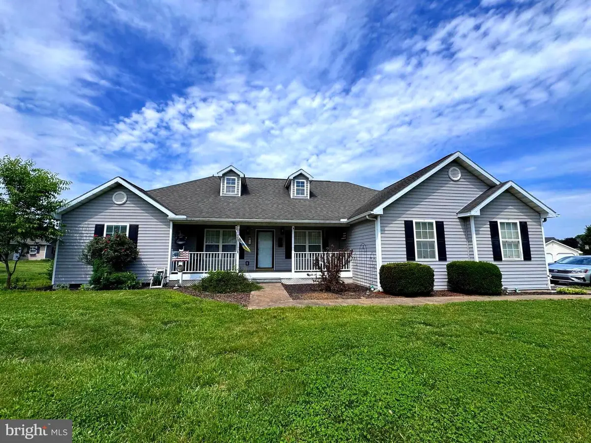 15 Sudley Ln, Martinsburg, WV 25403 - #1