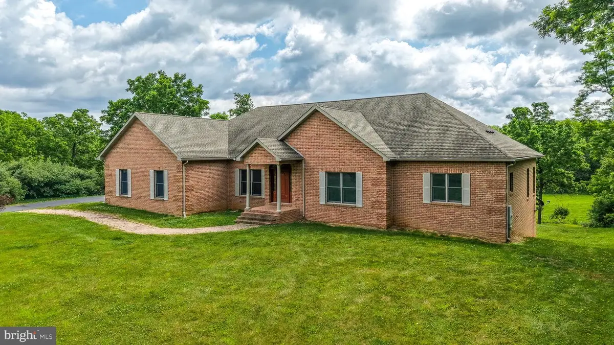 70 Loyalty Ln, Martinsburg, WV 25403 - #1