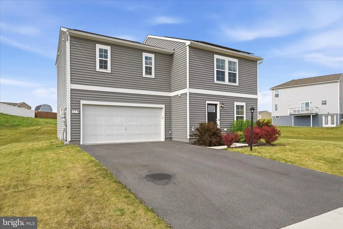 139 Kiskadee Dr, Bunker Hill, WV 25413 - #1