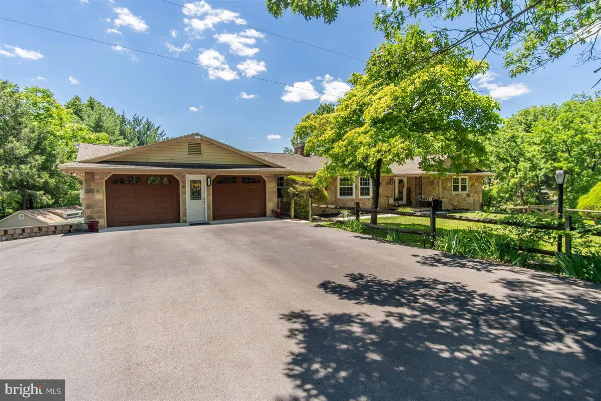 1618 Eagle School Rd, Martinsburg, WV 25404 - #1