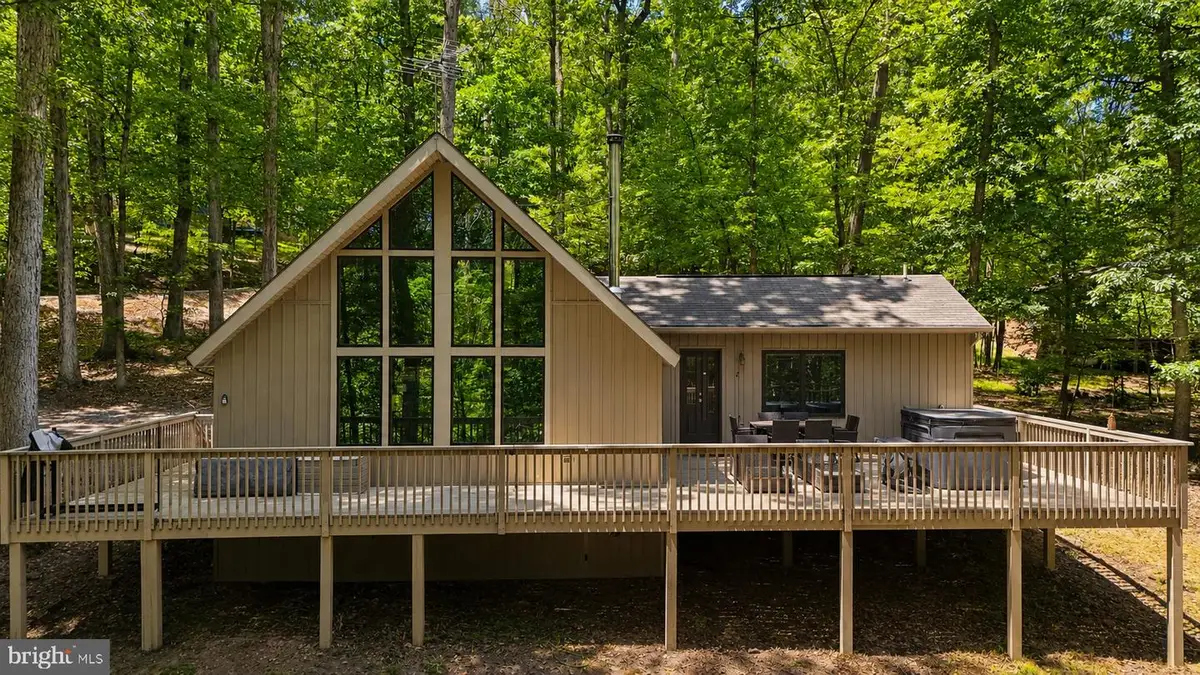 103 Onondaga Trl, Hedgesville, WV 25427 - #1