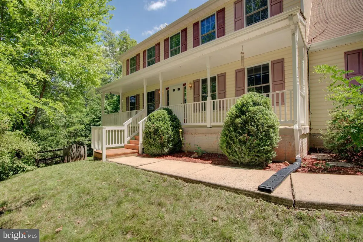 228 Warner Ln, Hedgesville, WV 25427 - #1