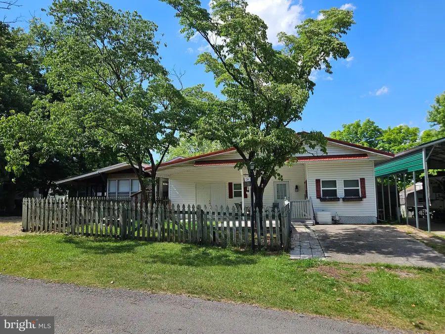 Block 18 Lot 44 Hollow Log, Falling Waters, WV 25419 - #2