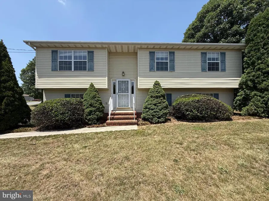21 Coolidge Dr, Inwood, WV 25428 - #2