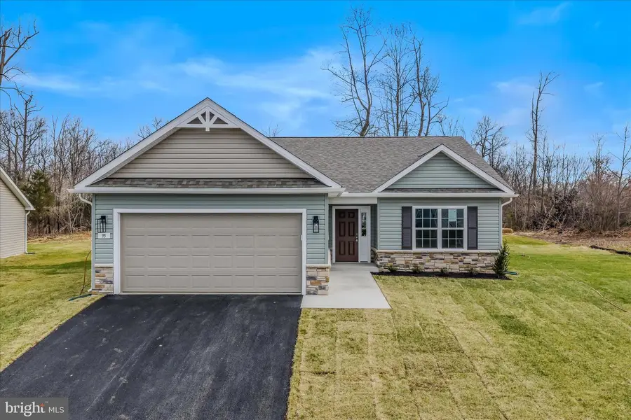 31 Boothbay Dr, Martinsburg, WV 25403 - #2