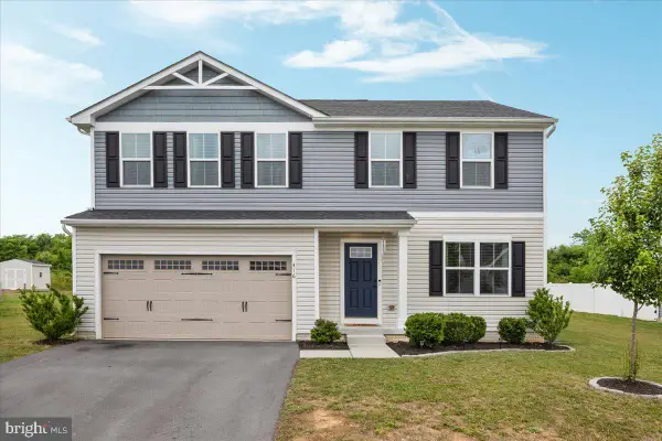 416 Switchgrass Ct, BUNKER HILL, WV 25413