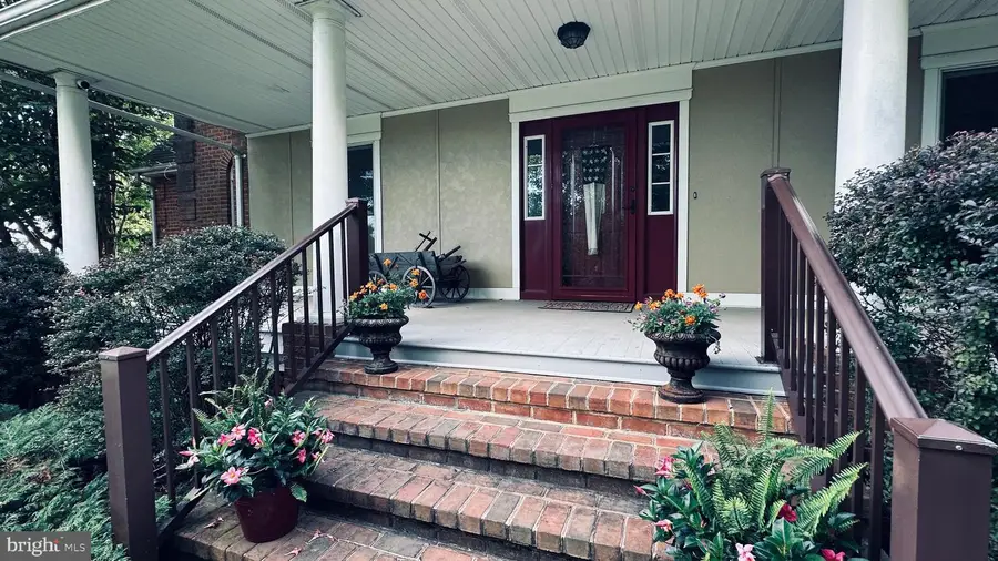 47 Cambridge Ct, Martinsburg, WV 25403 - #2
