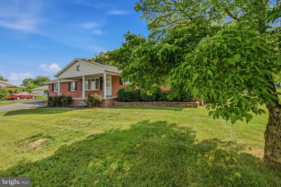 3203 Charles Town Rd, Kearneysville, WV 25430 - #3
