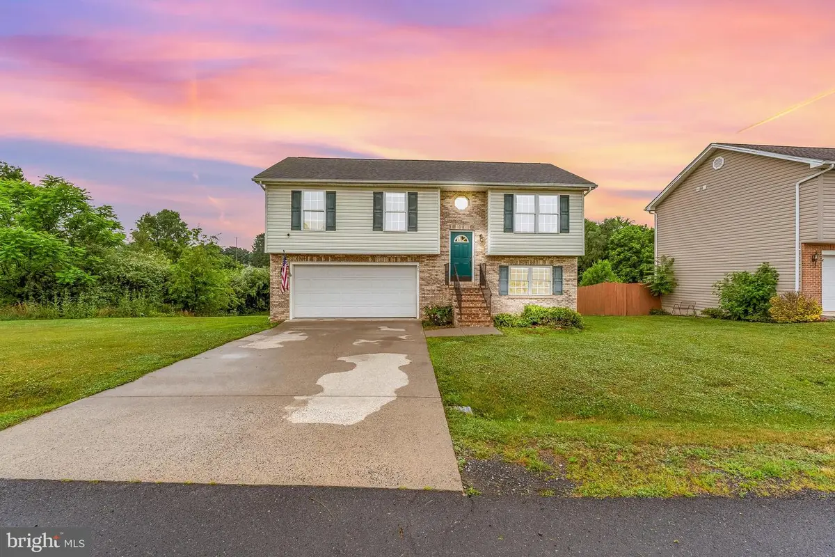 25 Buchanon Ln, Inwood, WV 25428 - #1