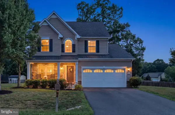 48 Trout River Ter, FALLING WATERS, WV 25419