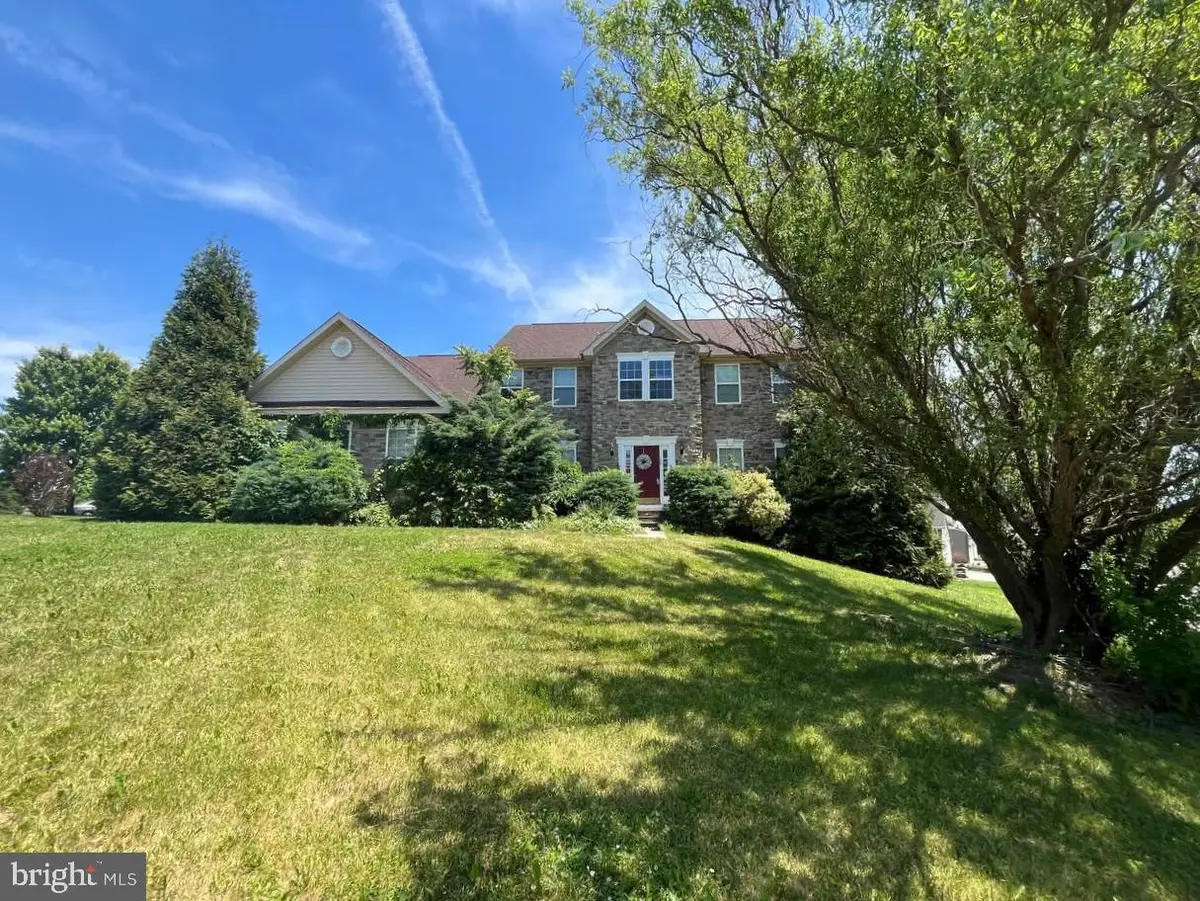 132 Rubens Cir, Martinsburg, WV 25403 - #1