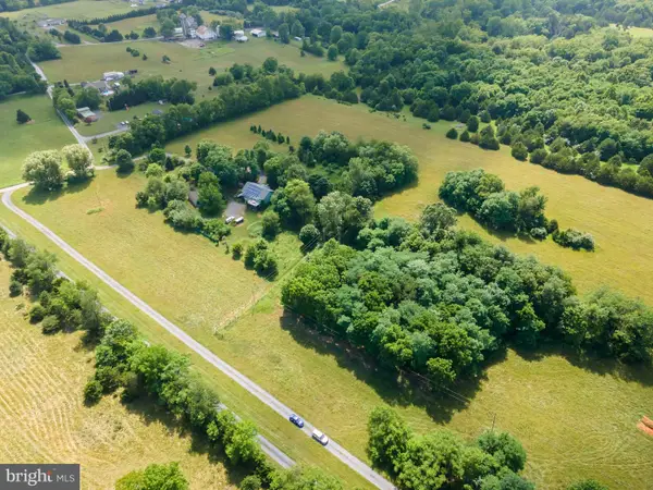1121 Hollida Ln, MARTINSBURG, WV 25404