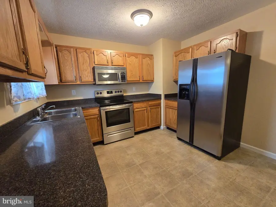 8 Jonathan Ct, Inwood, WV 25428 - #2