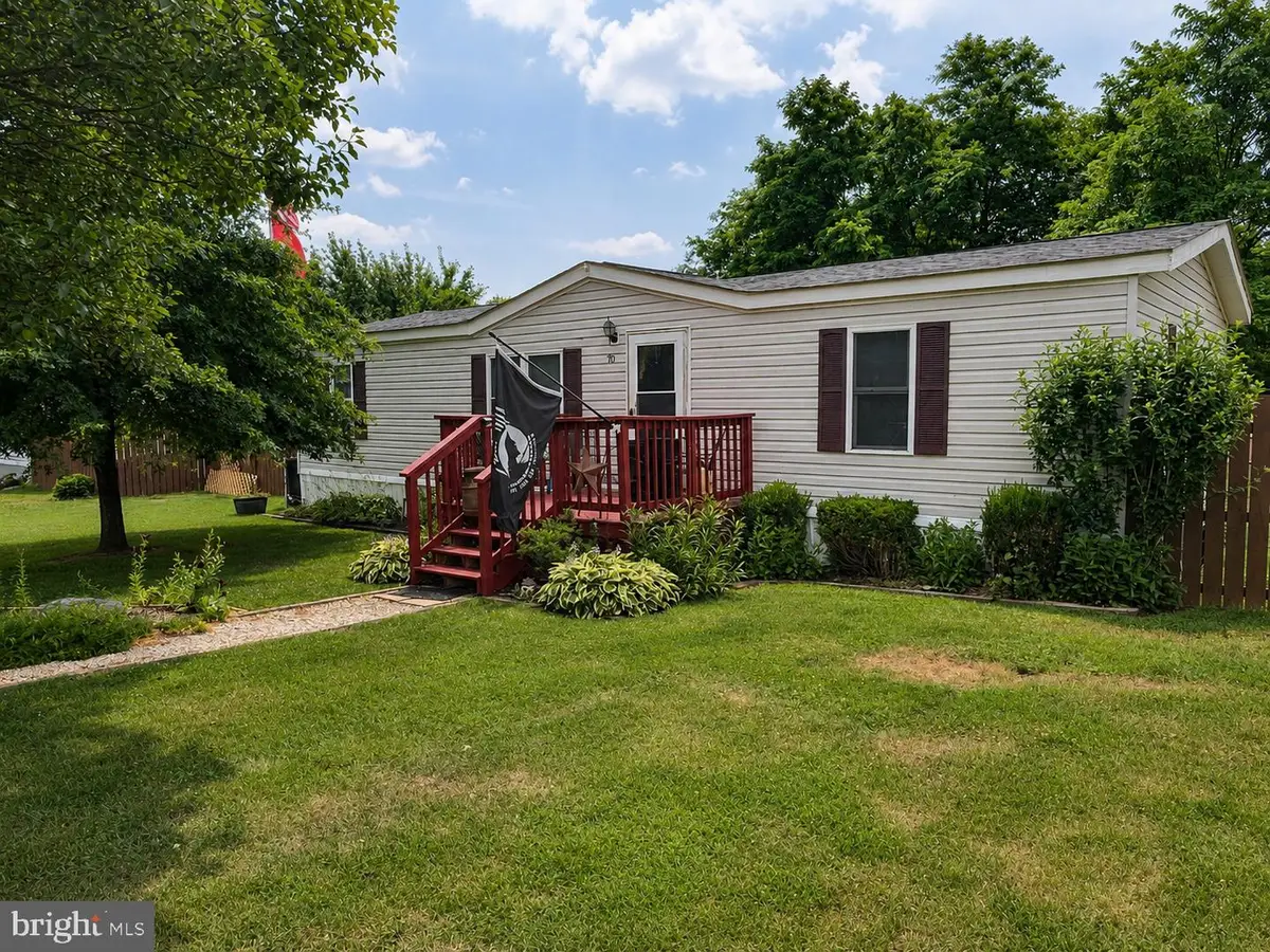 70 Vaquero Dr, Martinsburg, WV 25403 - #1