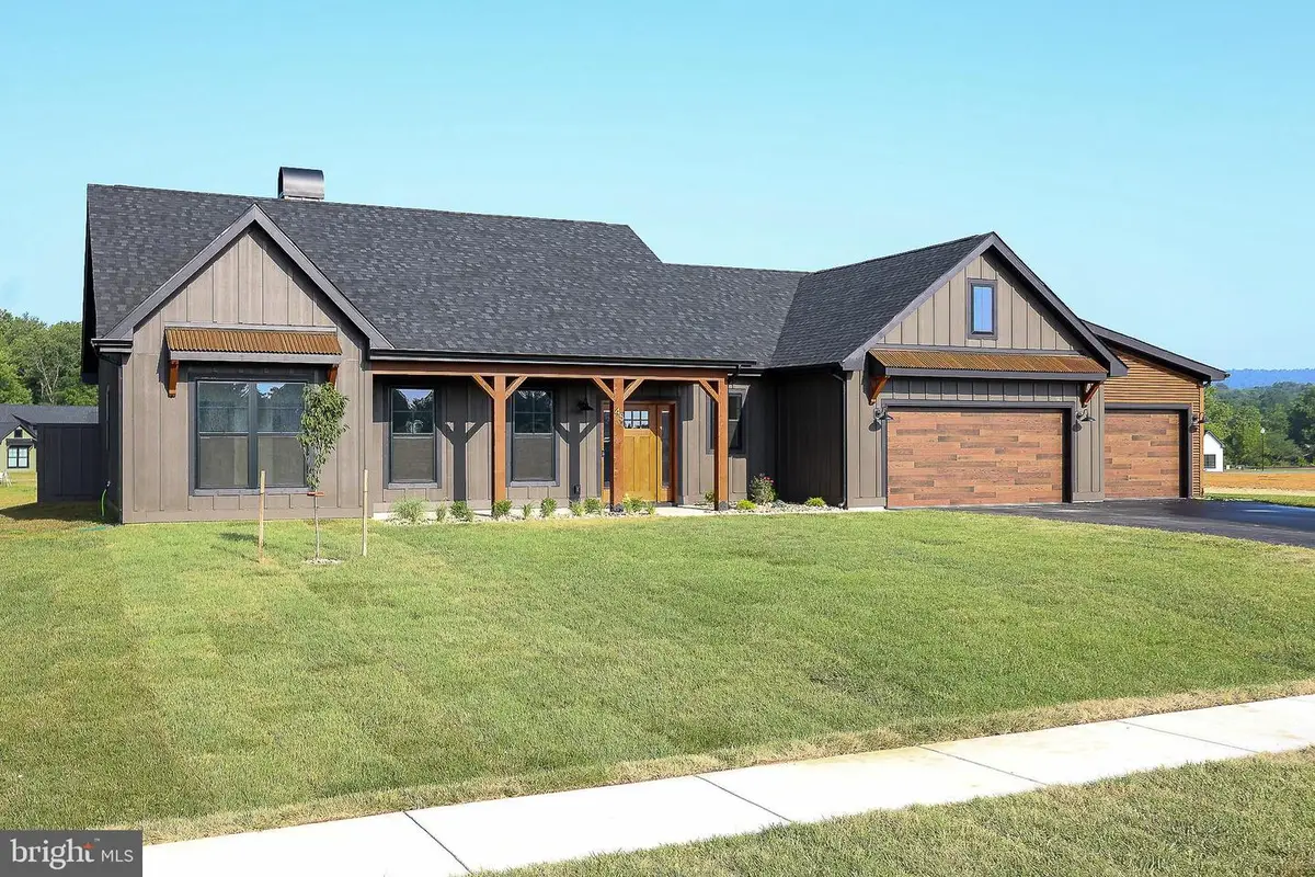45 Grand Rapids Dr, Martinsburg, WV 25403 - #1
