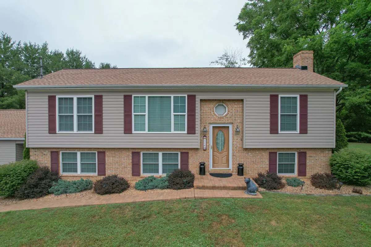 116 Marikay Ct, Bunker Hill, WV 25413 - #1