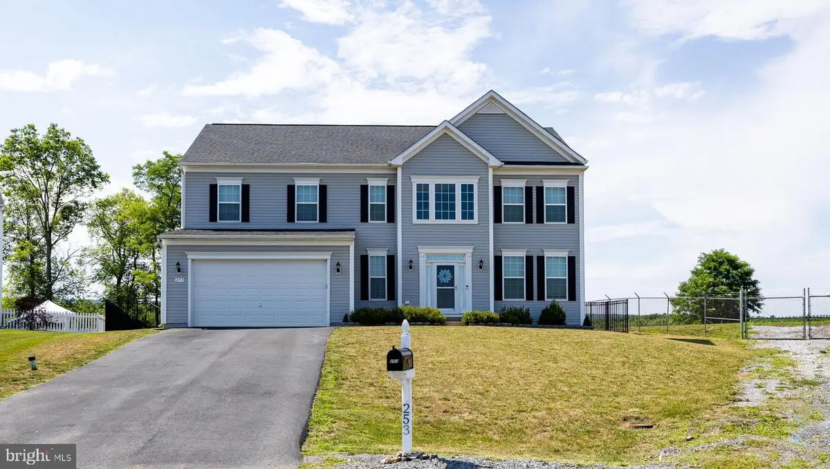 253 Twain St, Gerrardstown, WV 25420 - #1