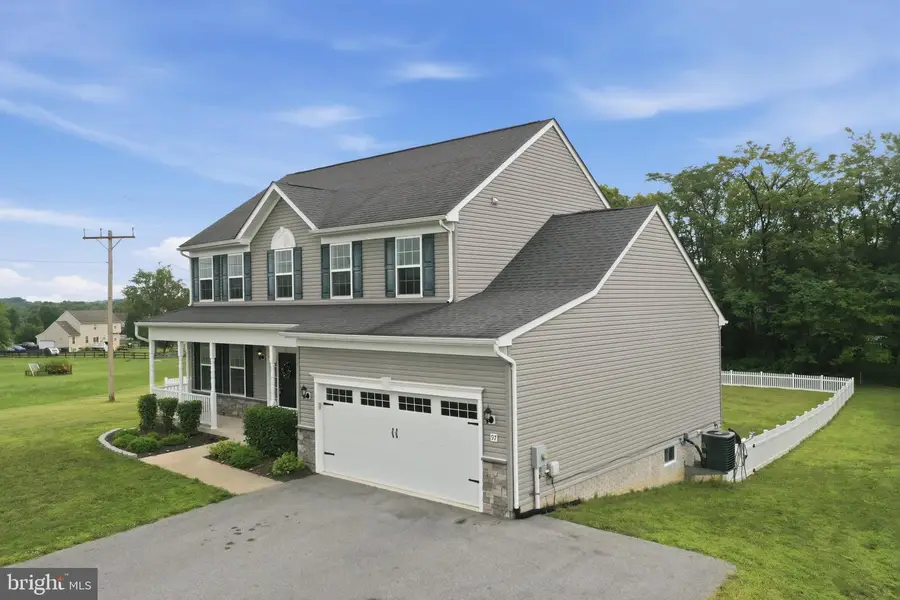97 Portsmouth Ct, Falling Waters, WV 25419 - #3
