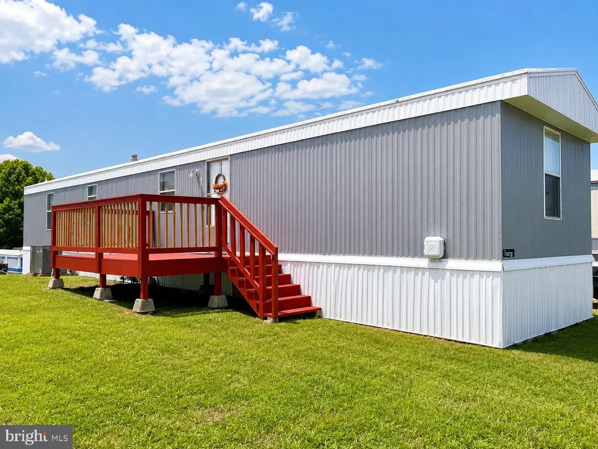 165 Deer Rd, Martinsburg, WV 25404 - #1