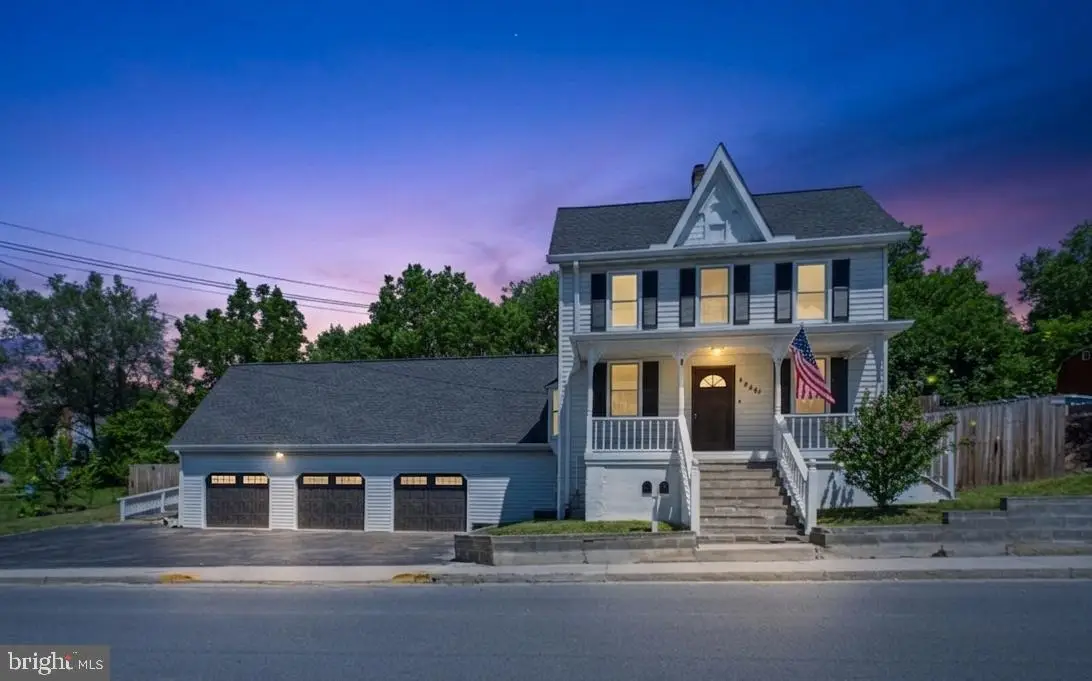 459 E Burke St, Martinsburg, WV 25404 - #1