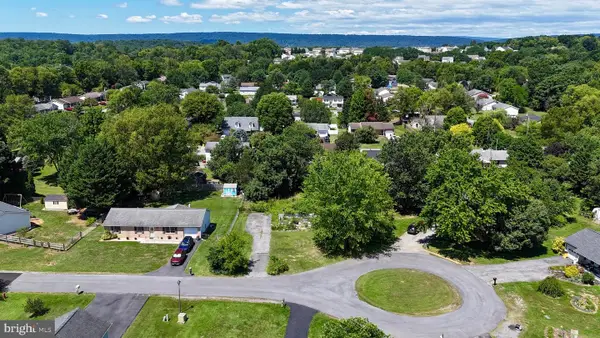 451 Morgan St, INWOOD, WV 25428
