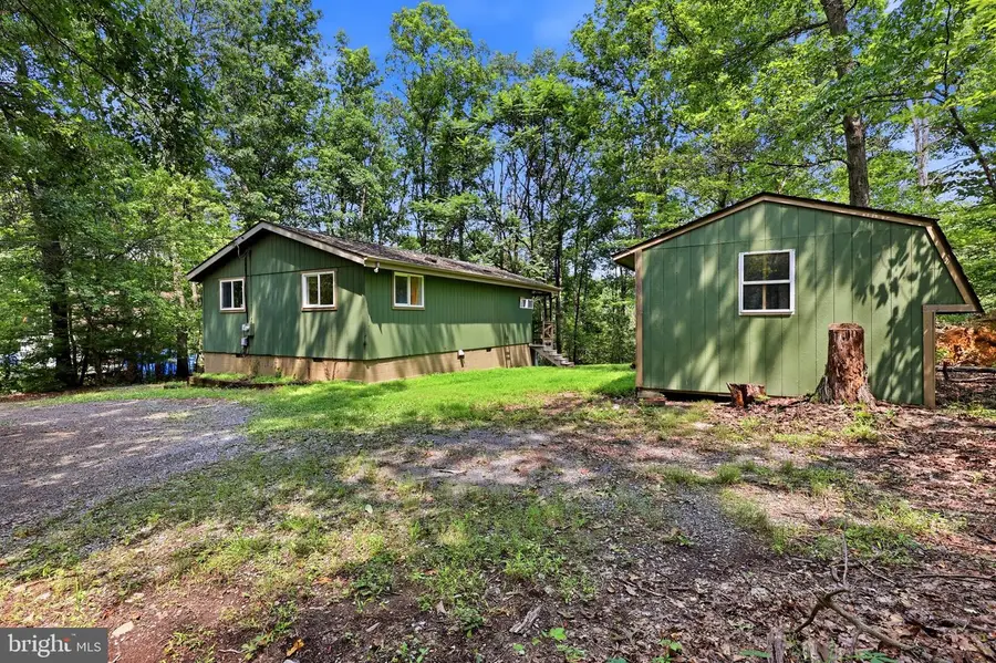 96 Persimmon Ln, Gerrardstown, WV 25420 - #2