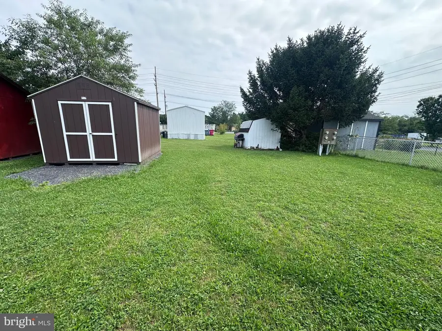22 Crown Ct, Martinsburg, WV 25401 - #2