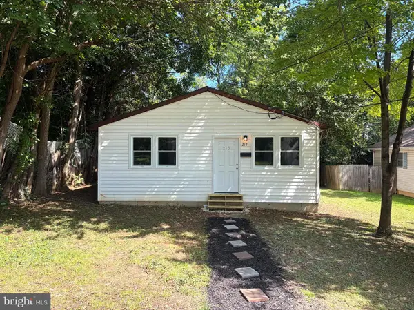 213 Frederick St, MARTINSBURG, WV 25404
