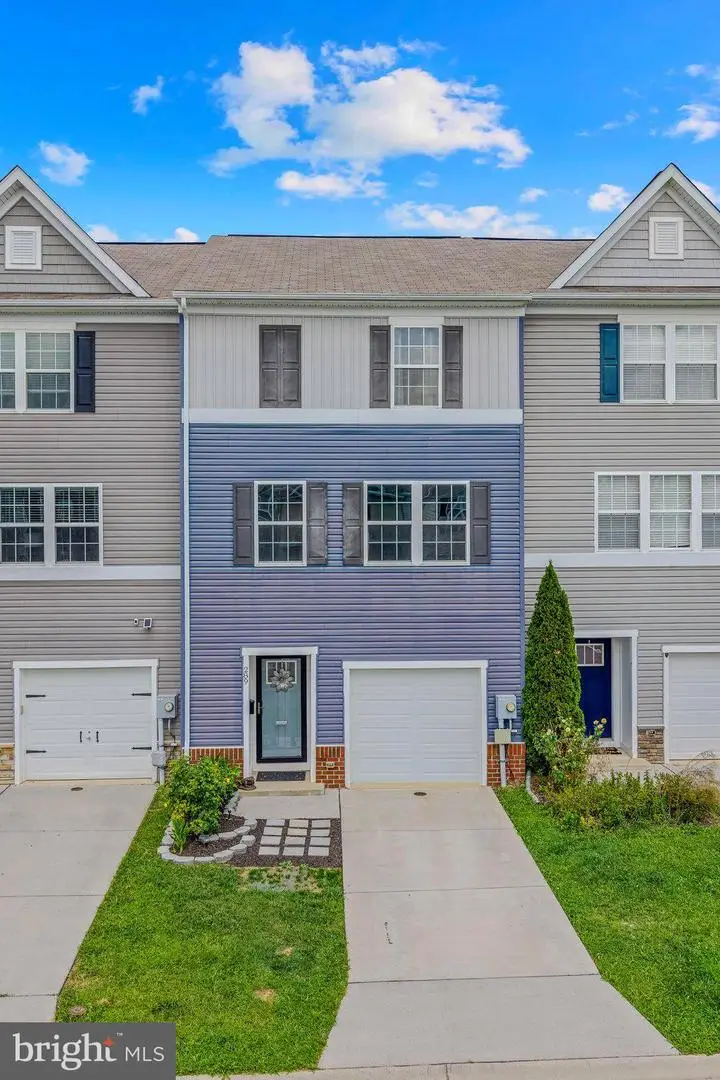 289 Magellan Dr, Martinsburg, WV 25404 - #2