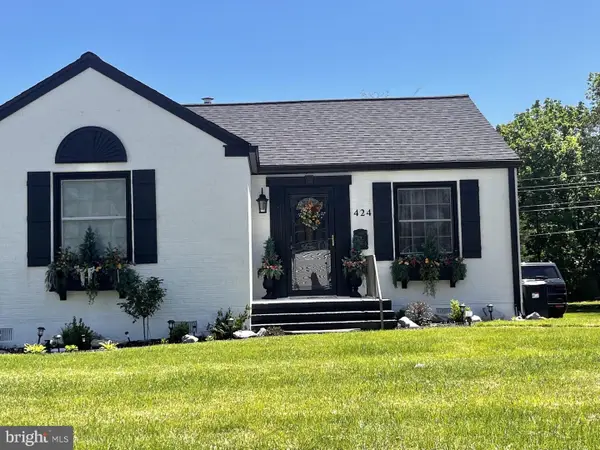 424 S Tennessee Ave, MARTINSBURG, WV 25401