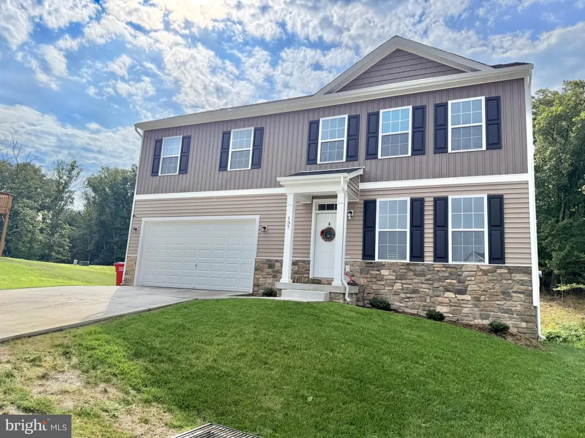 137 Thyme Way, Bunker Hill, WV 25413 - #1
