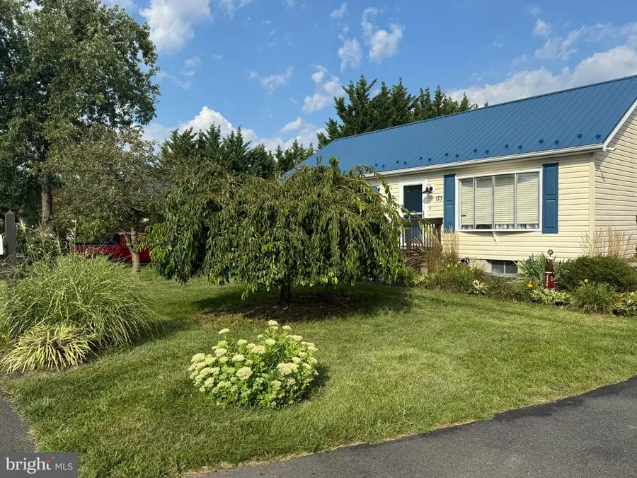 173 Crestview Dr, Martinsburg, WV 25405 - #2