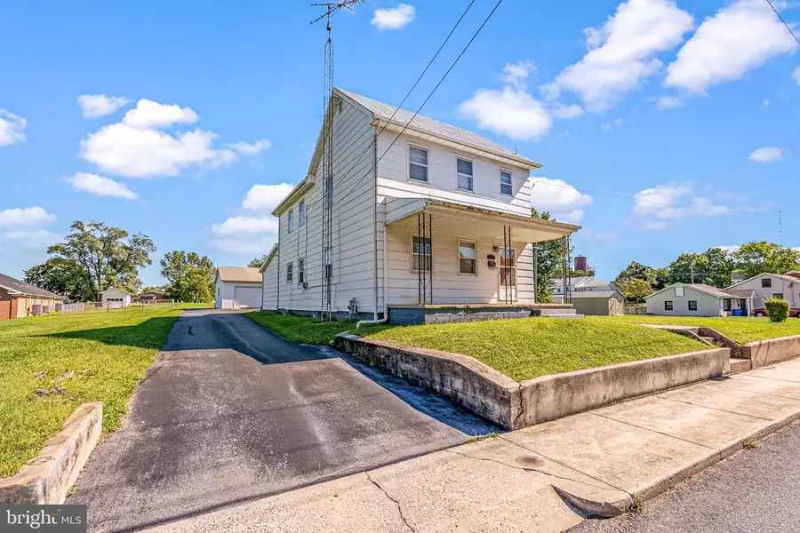 415 E Moler Ave, Martinsburg, WV 25404 - #2
