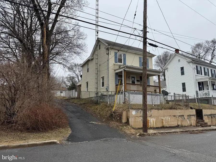 719 3rd St, Martinsburg, WV 25404 - #2