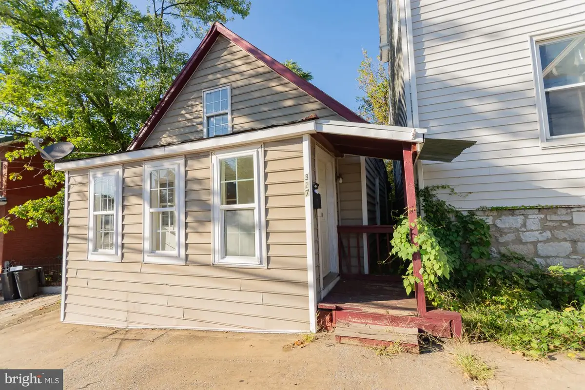 327 E Burke St, Martinsburg, WV 25404 - #1