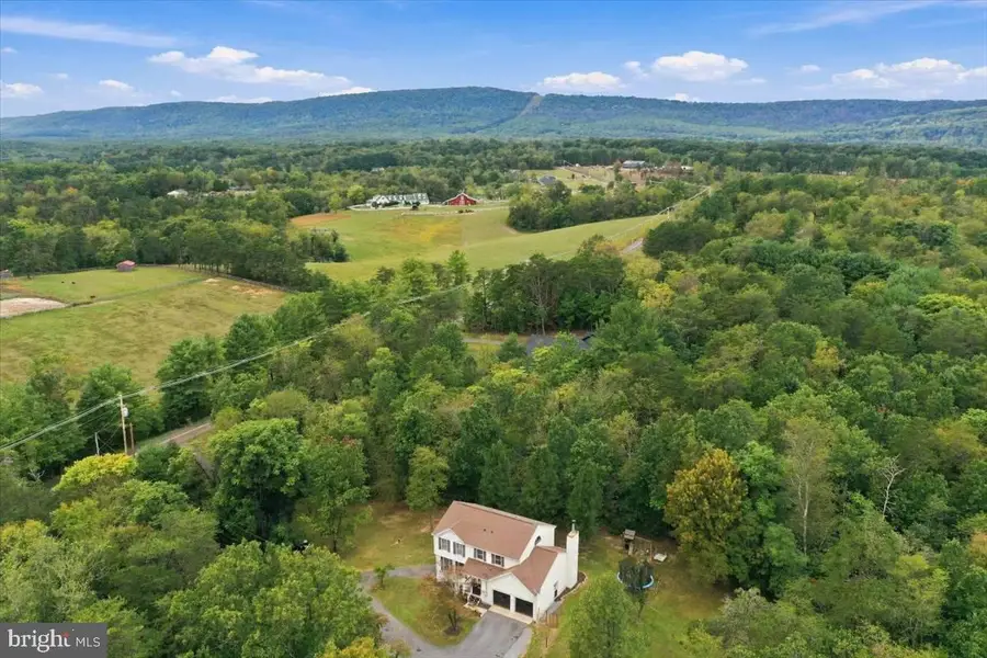 805 Butts Mill Rd, Hedgesville, WV 25427 - #2