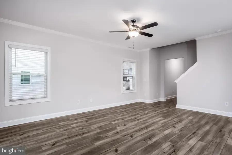 78 Brompton St, Falling Waters, WV 25419 - #2
