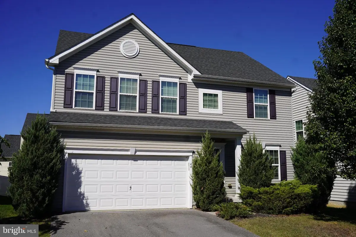 44 Sirocco Ct, Falling Waters, WV 25419 - #1