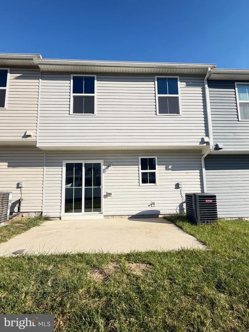 102 Calais Pl, Hedgesville, WV 25427 - #3