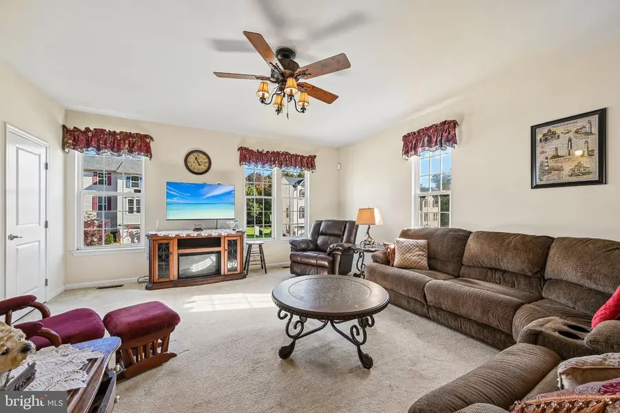 114 Gauley River Path, Falling Waters, WV 25419 - #2