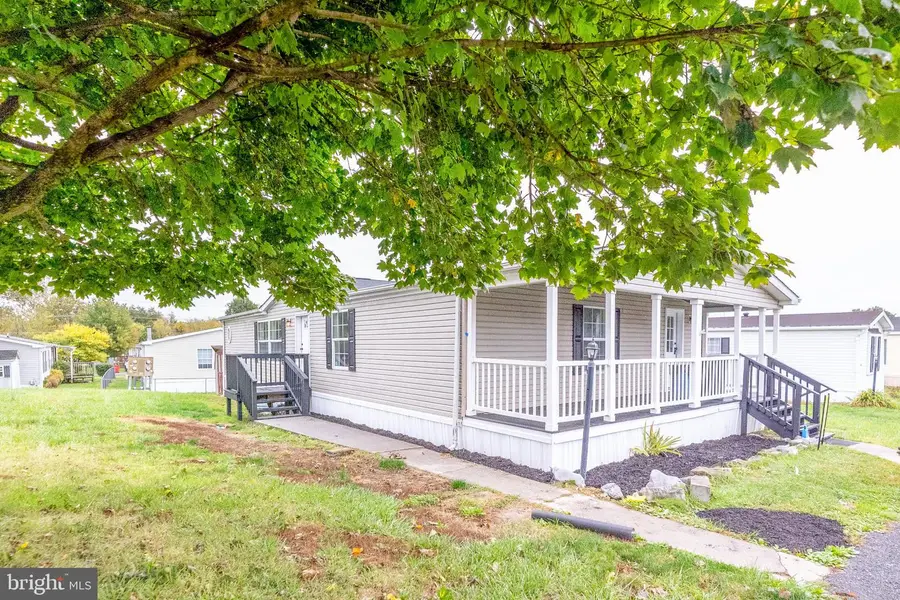795 Royal Crest Dr, Martinsburg, WV 25401 - #3