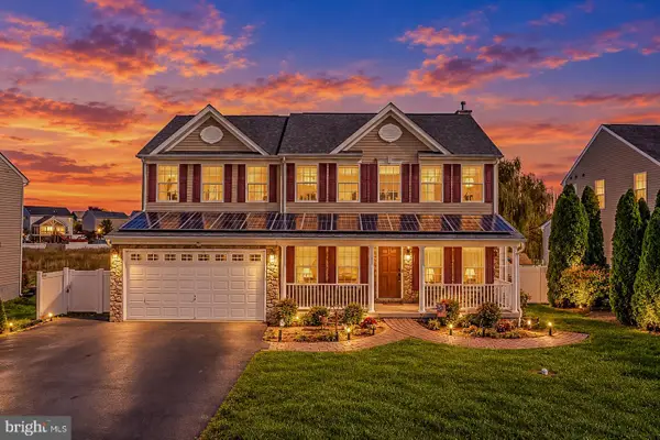 72 Chandlers Glen Dr, BUNKER HILL, WV 25413
