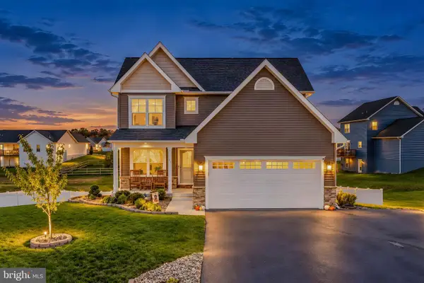 42 Man O War Way, MARTINSBURG, WV 25404