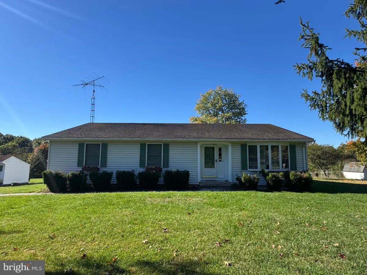 262 Bridget Rd, Martinsburg, WV 25404 - #1
