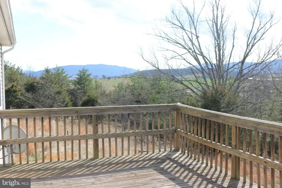 156 Squirrel Den Rd, Maysville, WV 26833 - #3