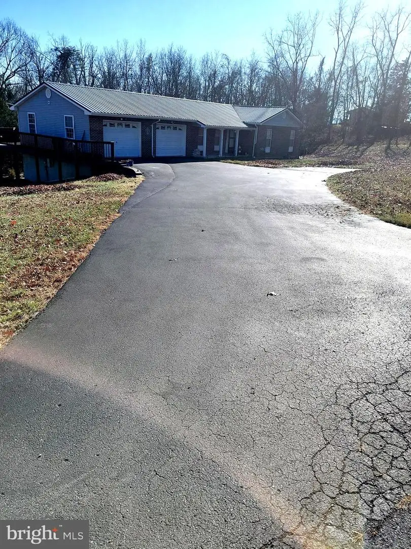 133 Upper Hawk Ridge, Petersburg, WV 26847 - Image #2