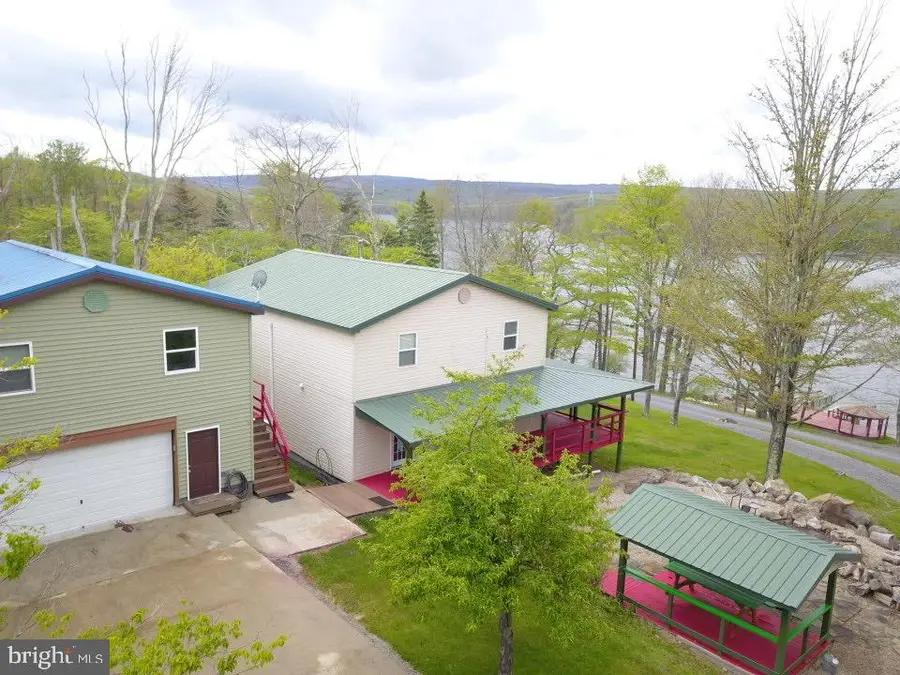 106 N Rock Ridge Ln, Mount Storm, WV 26739 - #3