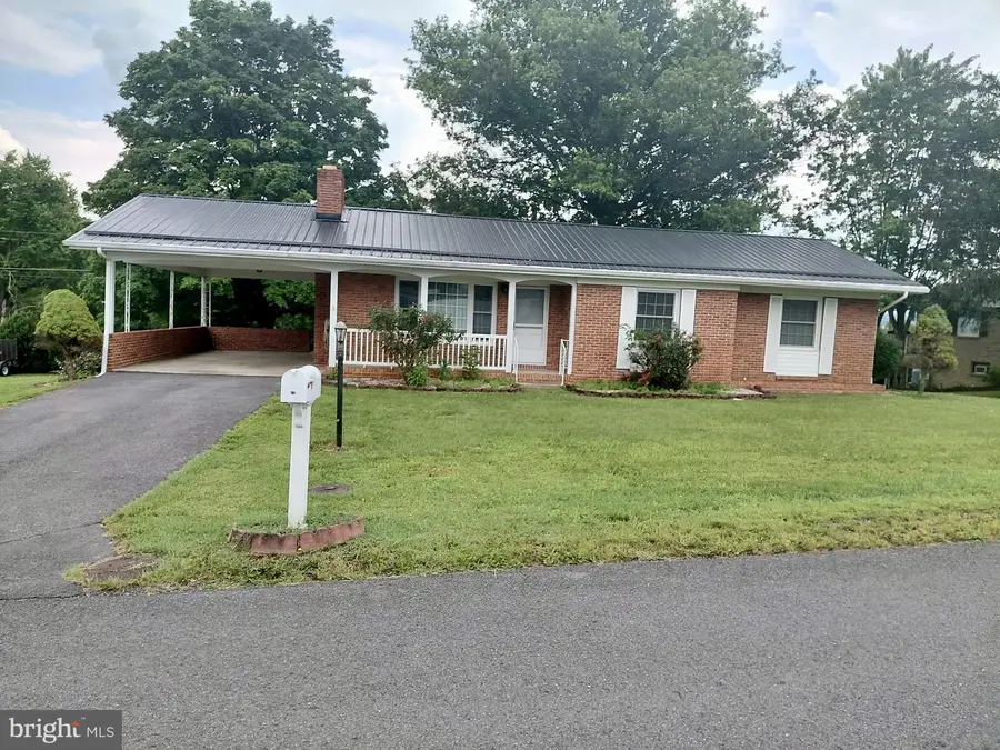 73 Woodlawn Dr, Petersburg, WV 26847 - #2